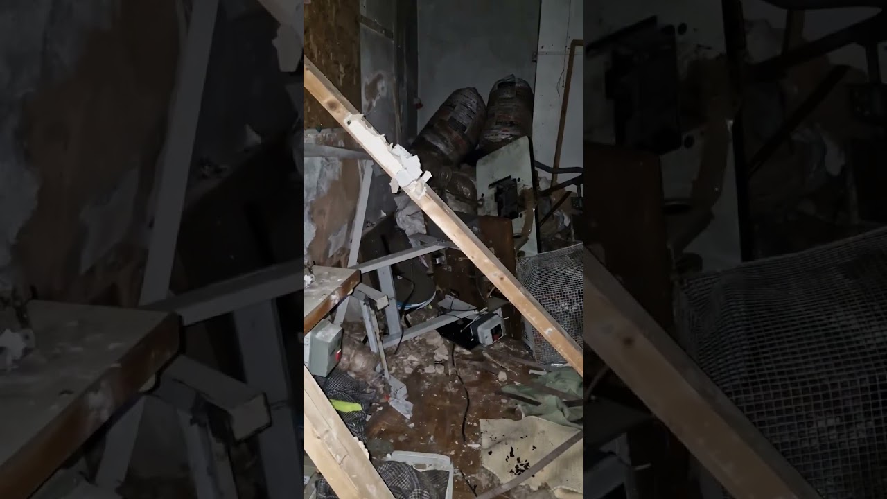 Old abdonded work wear factory 