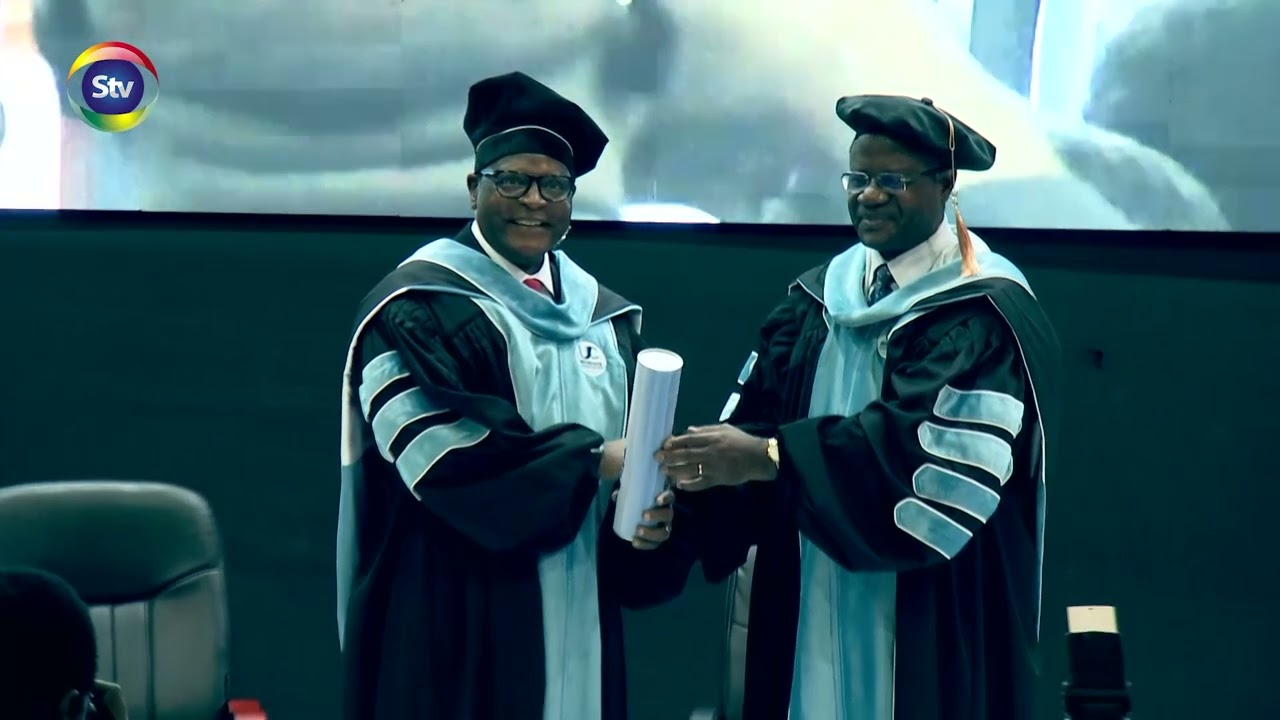 Chakwera é outorgado a Doutor Honoris causa pela UJC