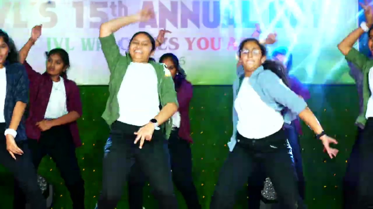 IVL SCHOOL/ REPUBLIC DAY 2025/HR.SEC.GIRLS FUSION SONG/MOONDRU MUDICHU SWATHIKONDE DANCE PERFORMANCE
