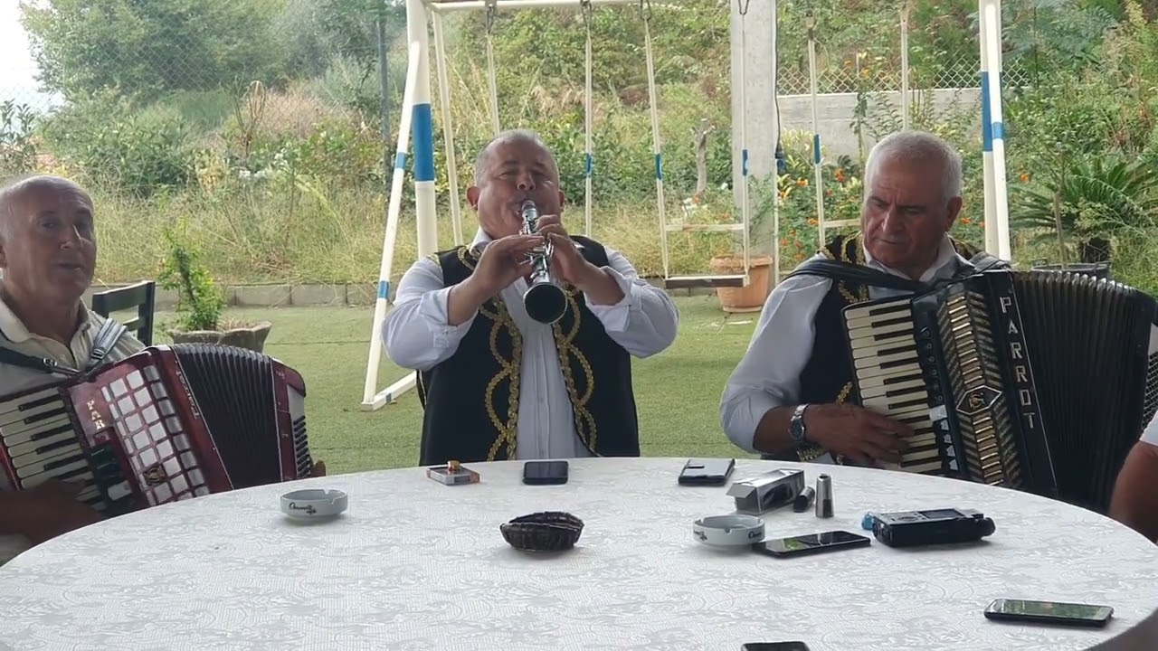 Haxhi Hajdari Resmi Blliku Jonus Dervishi Klarinet Hsan Malo Fatos Doko Besimi
