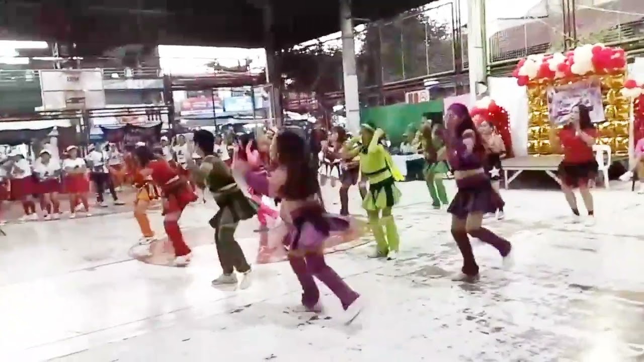 Enjoy Zumba Dance fitness #ngangamom #teamnganga #zumbamom 