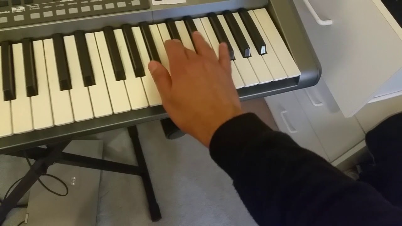 Armani kor ki osigi Pashto keyboard (cover)