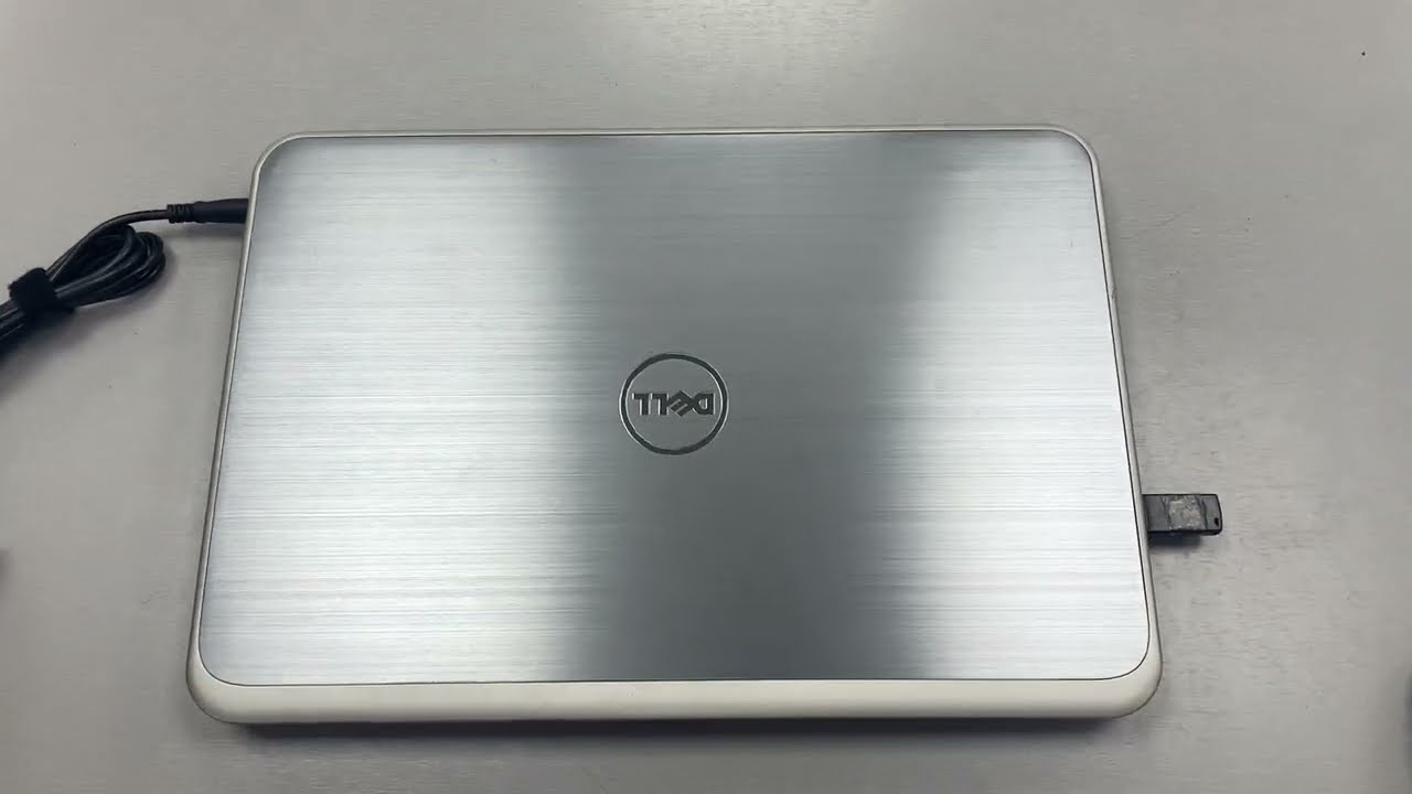 Intel Core i3-3227U / Память 6Gb / Intel HD / SSD 120Gb / DVD-RW / Wi-Fi / Web Cam / TFT 15.6