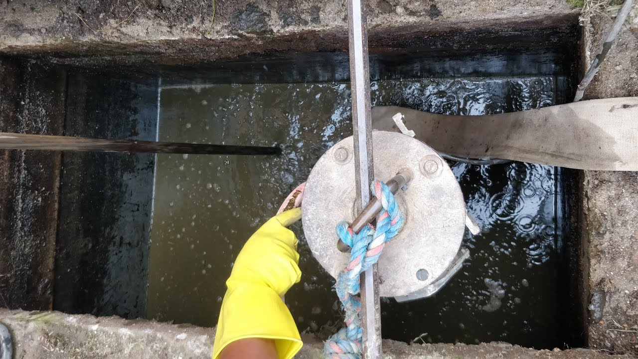 Cleaning Biogas plant sludge (part 1)