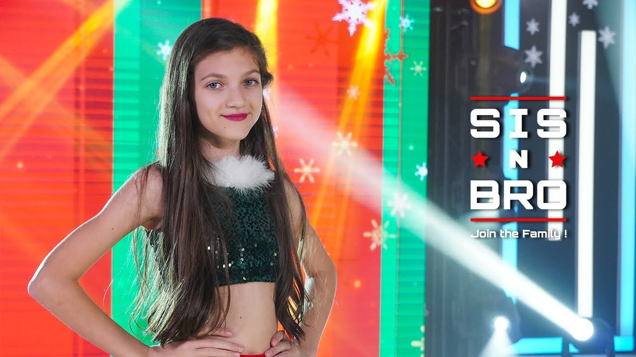 Nicoleta Matei (SISNBRO) - Ho Ho Ho (Sia cover)
