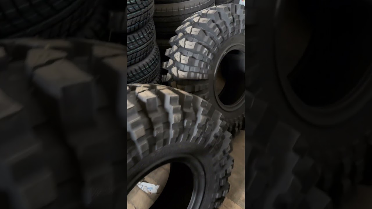 Maxxis Trepador M9060 38.5x12.50-16