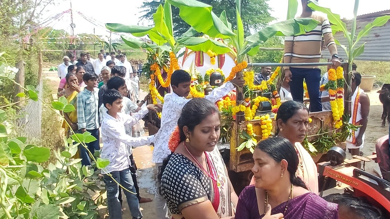 వీరభద్ర స్వామి  ఊరేగింపు కార్యక్రమం కార్యక్రమం 🕉️🙏🕉️💐💐 #trending #reels #godviral 