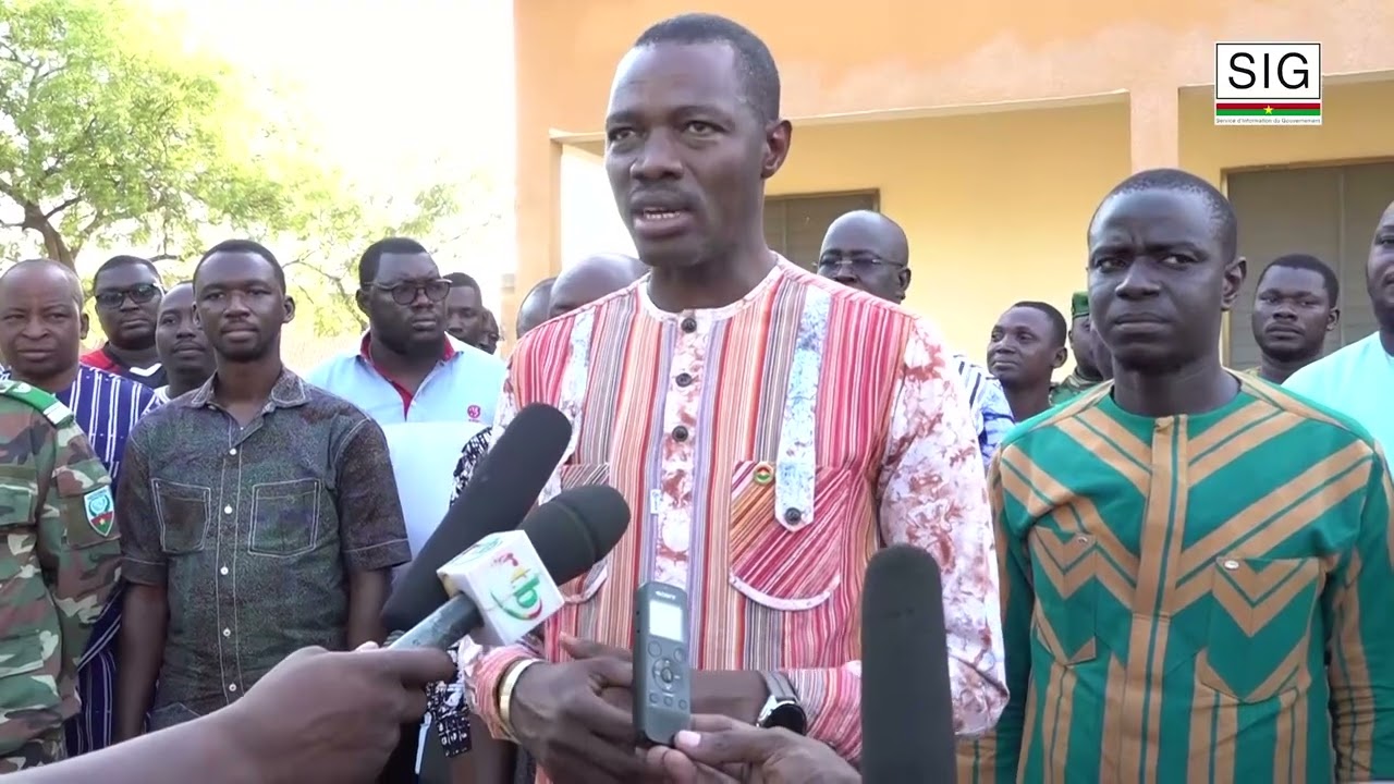 Eau et assainissement: le ministre Roger BARO visite des réalisations dans la région du Centre-Sud