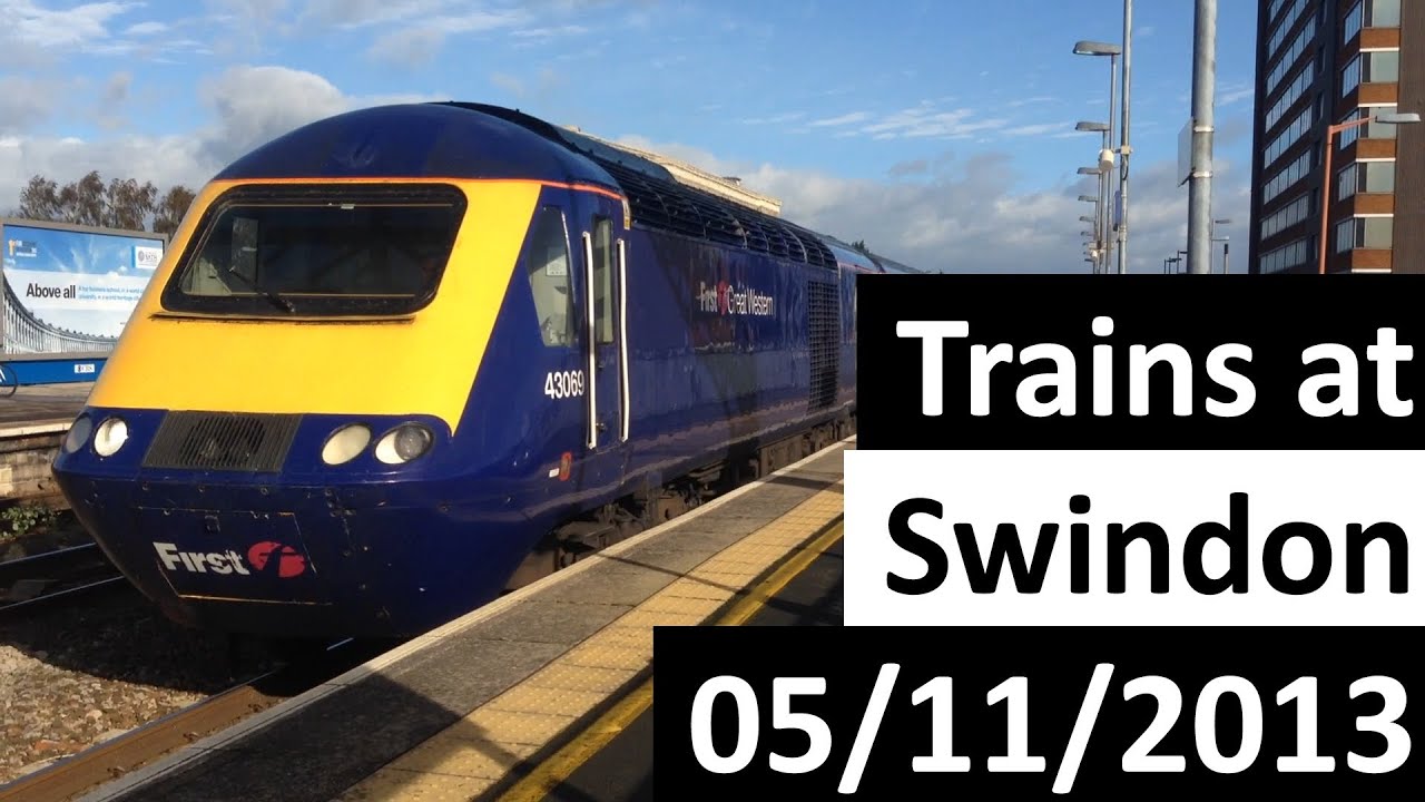 Trains at Swindon 05/11/2013