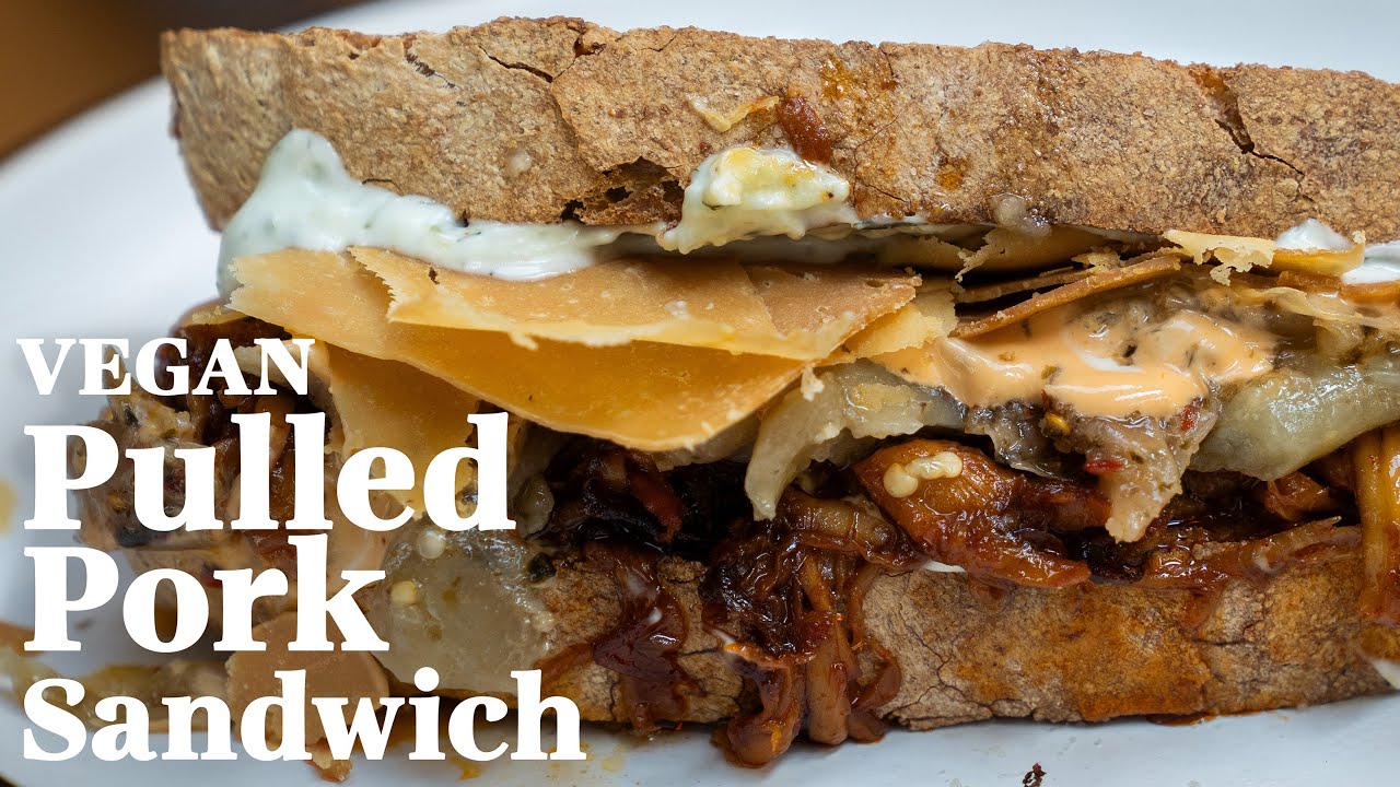 10-Min Vegan Pulled ‘Pork’ Sandwich Made from Mushrooms?! Game-Changer for Tacos, Breakfast & More
