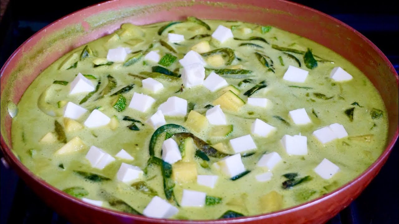 Calabacitas con rajas de poblano en crema verde RIQUÍSIMAS!