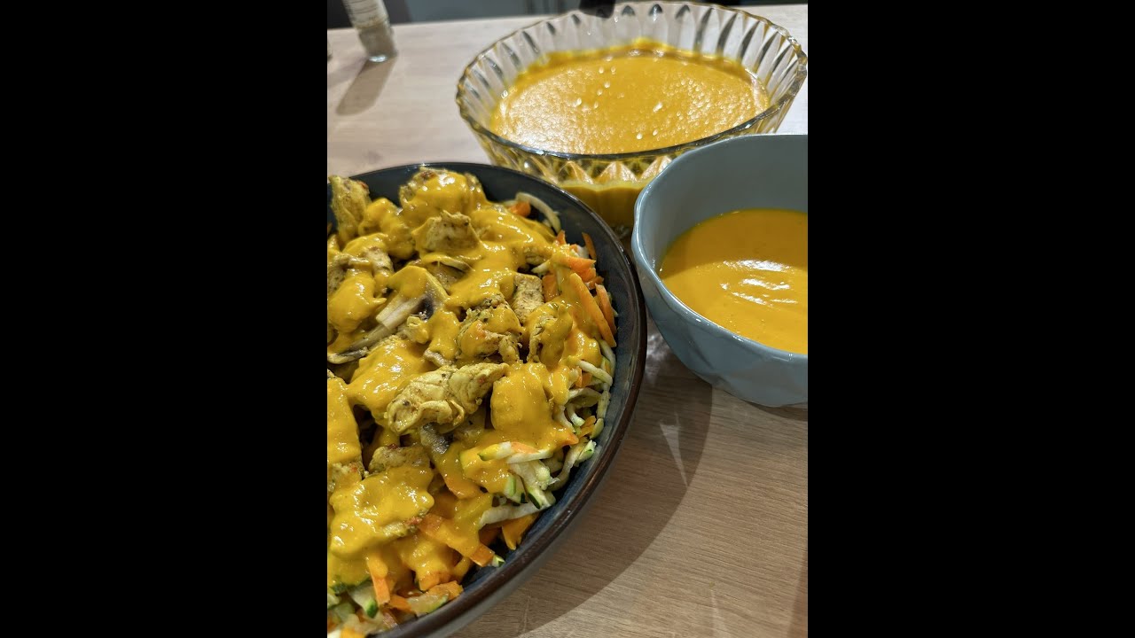 Recette au Varoma 1/2 : Poulet au curry, méli-mélo de légumes & velouté - DECOUPE MINUTE  - Cookidoo