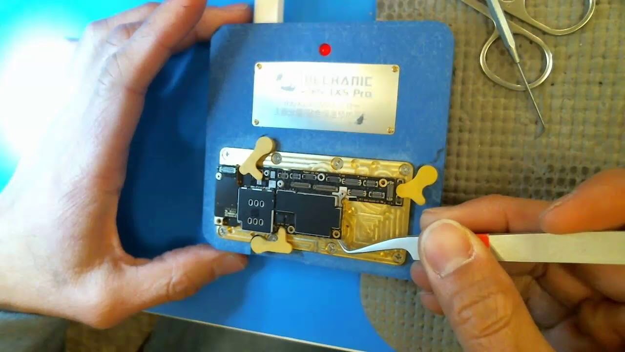 iPhone XS Max Diagnosing and Repairing a No Power Problem