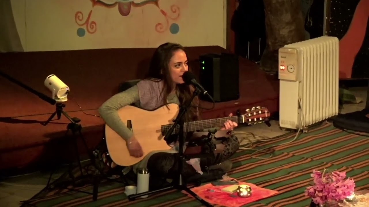 ניגון ברדיצ׳ב - מעגל דבש
