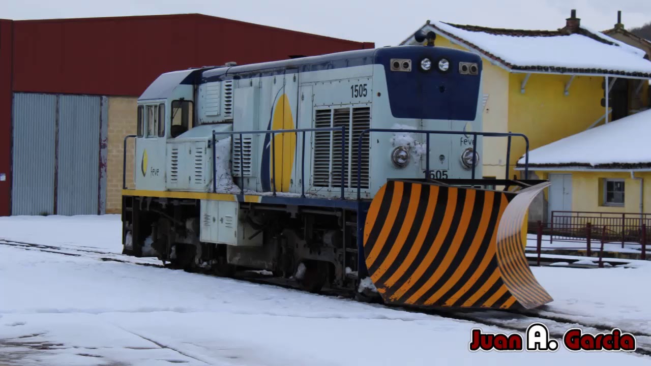 Buscando el detalle, Locomotoras Geco 1500 Feve (León, Asturias)_324.