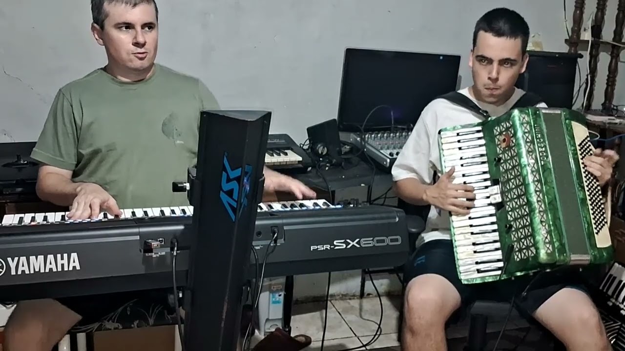 Casamento da Doralice(Os Bertussi)Fabiano Pimentel e Gabriel Pimentel-Acordeon e Teclado