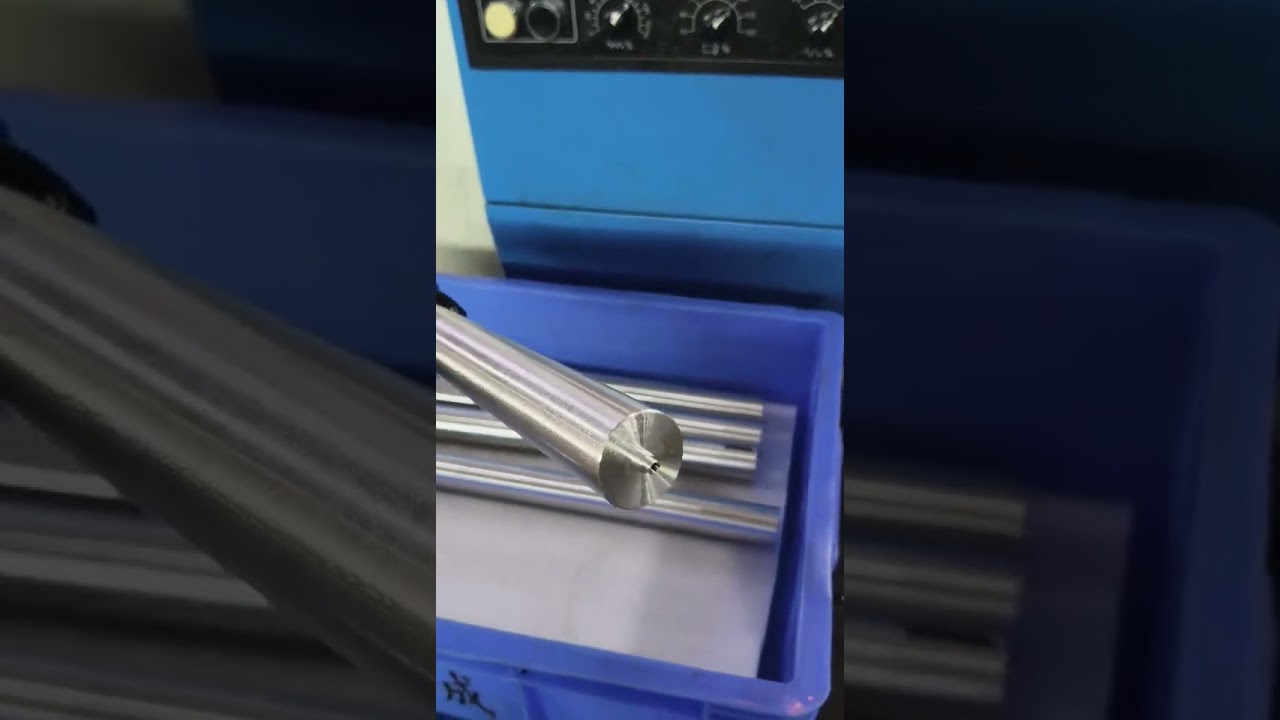 CNC turning aluminum shaft