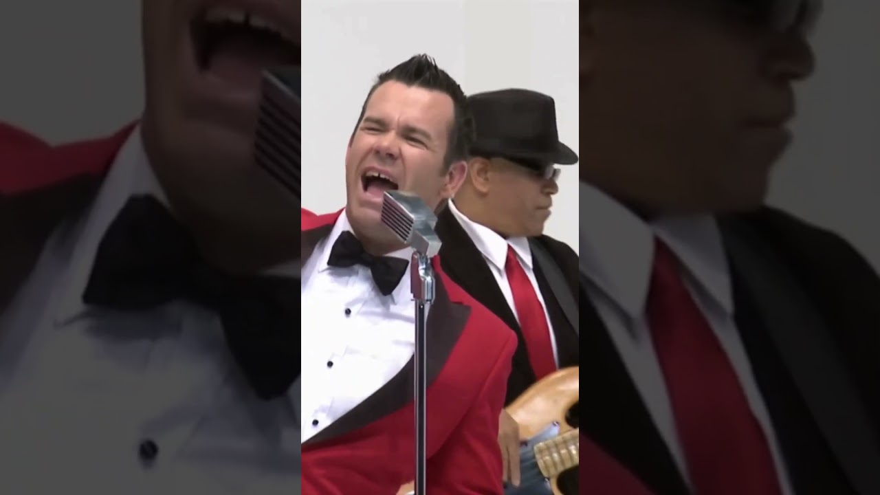 @Humannaturelive perfect at getting us in the Christmas spirit 🎄