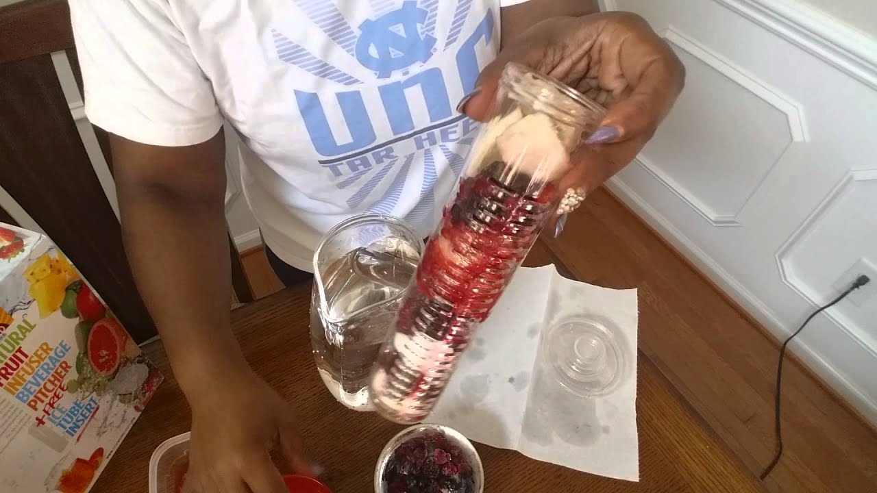 Chef's Inspirations Fruit Infusion Water Pitcher. 2.9 Quart Review