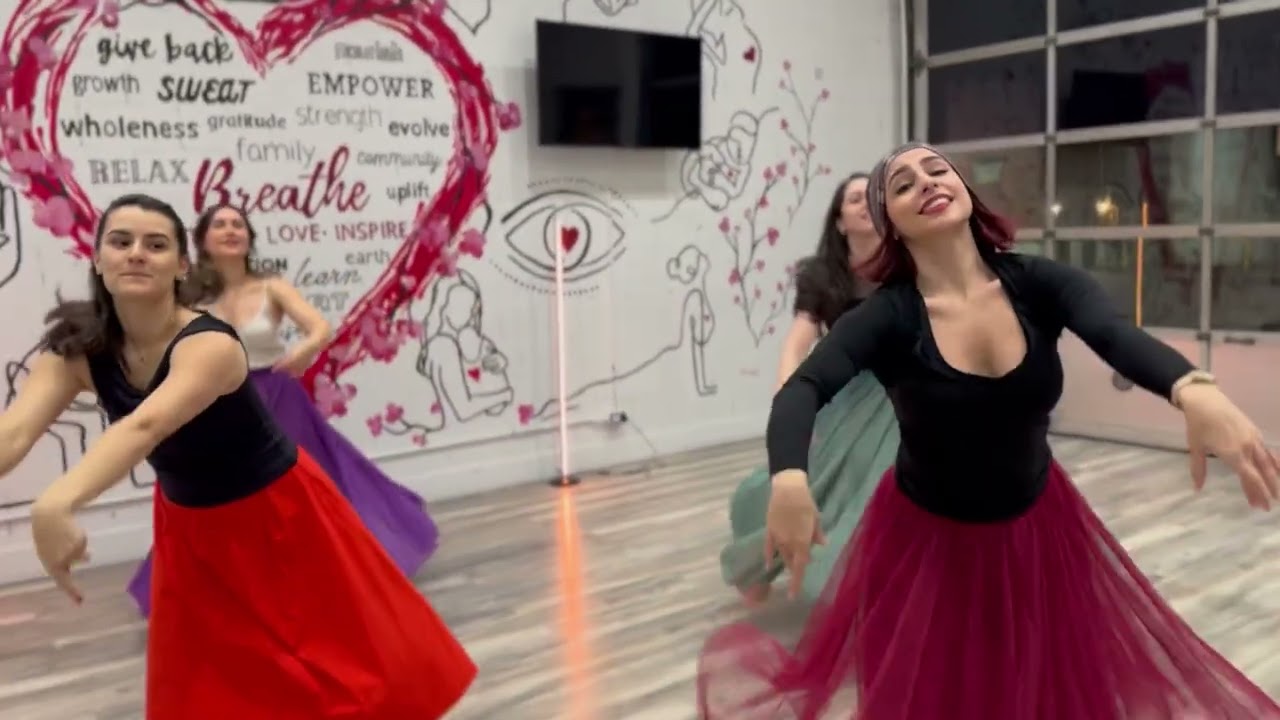 Persian dance class - Bijan Mortazavi - Shiraz - کلاس رقص ایرانی