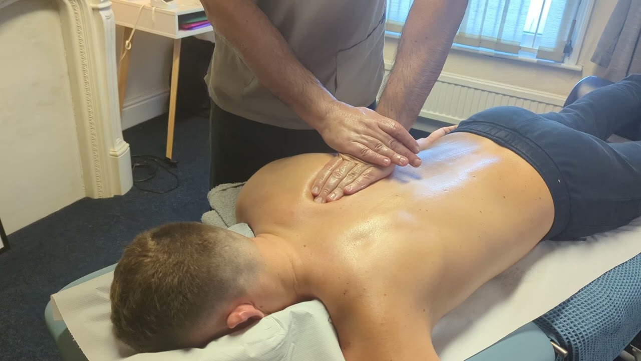 Sports Massage working on the superficial and deep muscle groups #sportsmassage