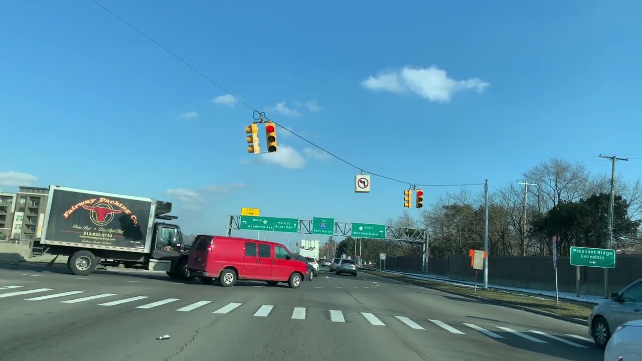 Driving to Warren, Michigan feom Oak Park, Michigan. February 2023