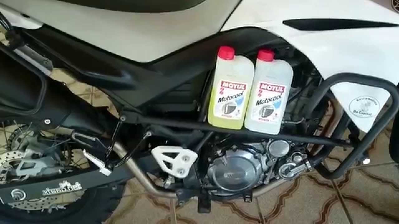 Troca do líquido de arrefecimento XT660 - Motul Motocool