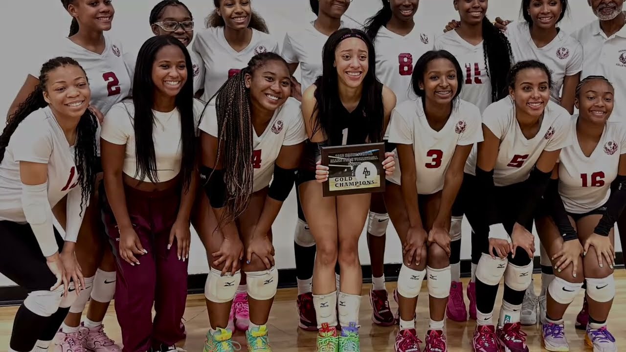 '25 Detroit Renaissance High School Volleyball team is dropping volleybombs