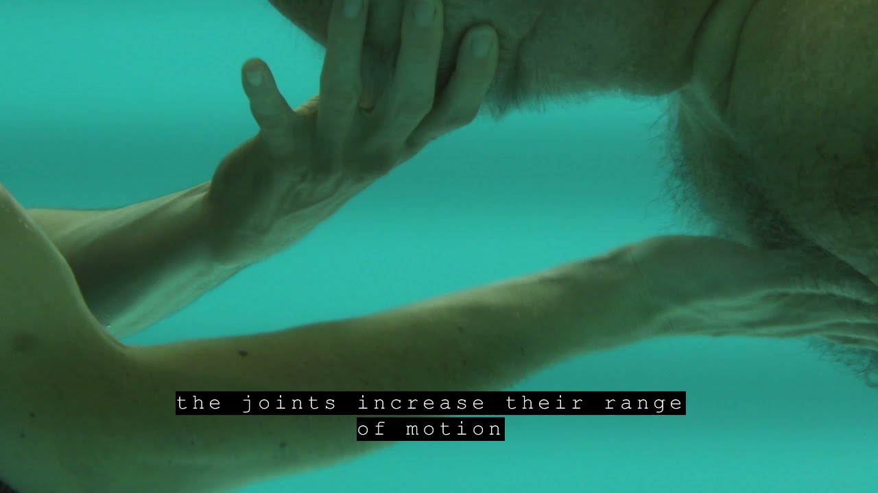 HE AQUATICS Aquatic Bodywork underwater massage back