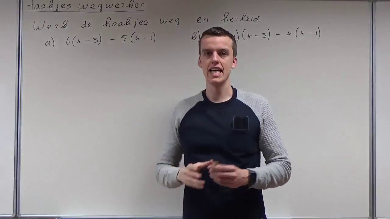 Haakjes wegwerken (HAVO wiskunde A)