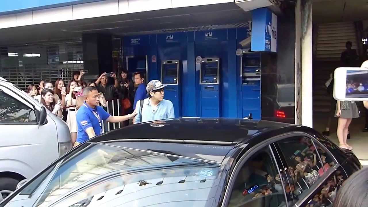2014.01.25 Song Seun Heon_Arriving At Scala