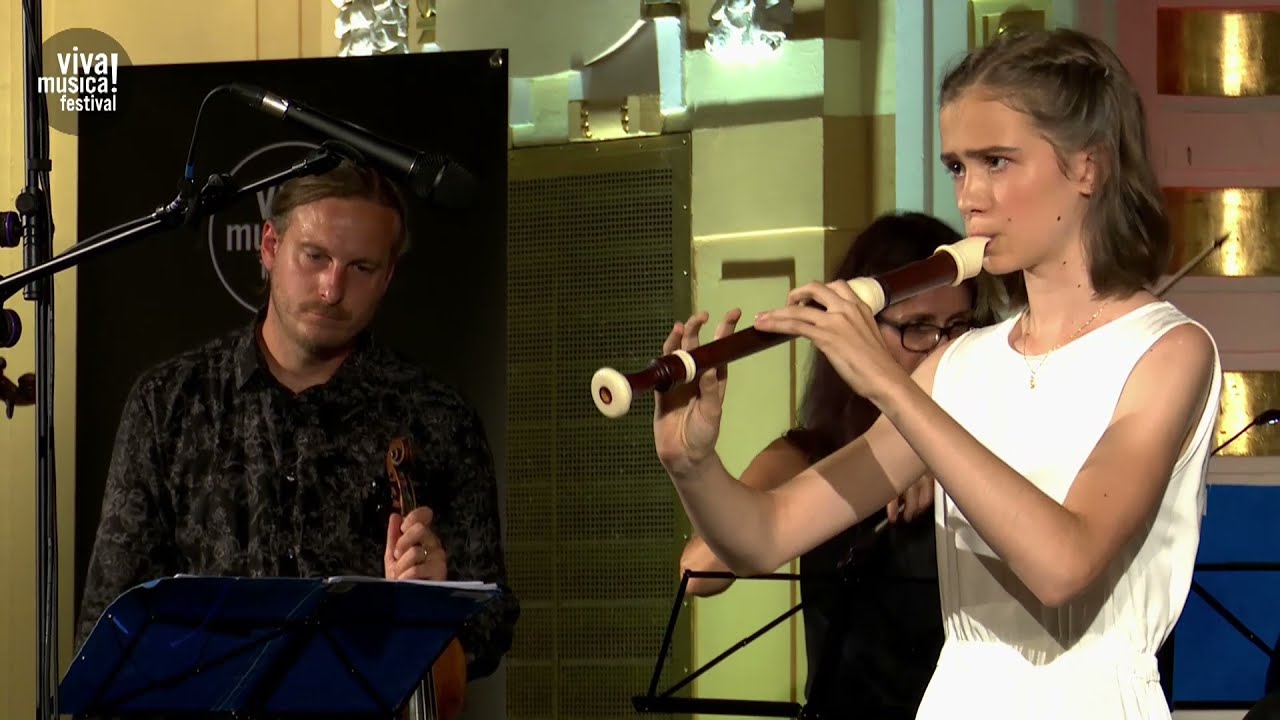 Georg Philipp Telemann: Concerto in F major for Recorder, Strings & B.c TWV 51:F1