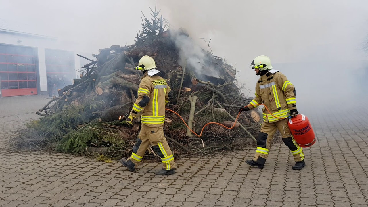 Osterfeuer Rossleben