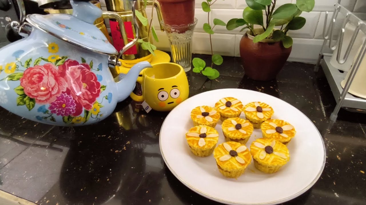 #21 A Slow Afternoon: Baking Pineapple Jam Cakes and Enjoying Tea Time