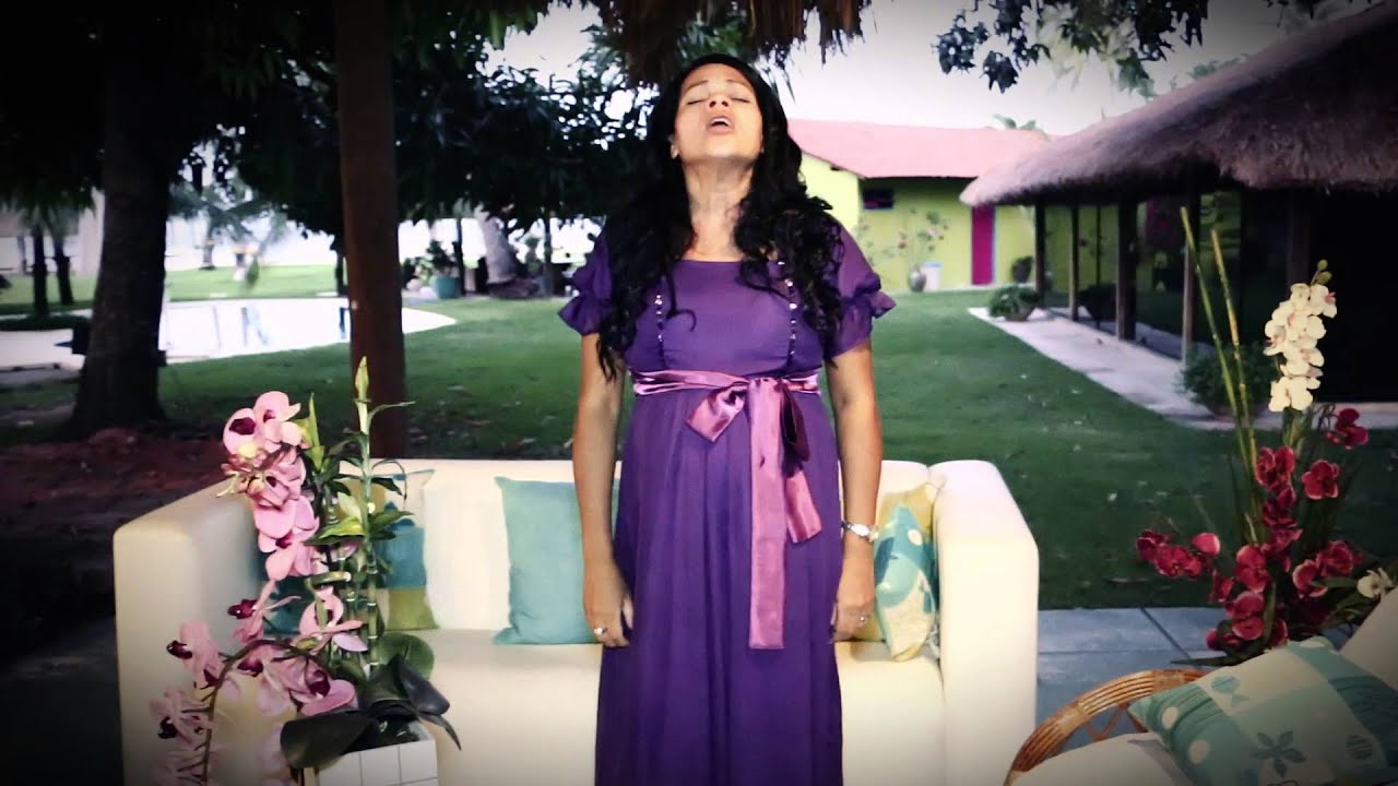 SOU TEU ADORADOR  DALVANY CLIPE OFICIAL