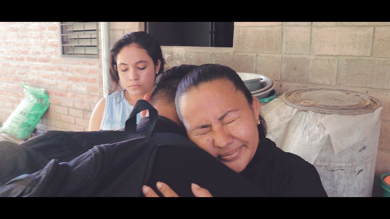 La Auténtica Banda de Plata - Carlos (Video Oficial) Homenaje a los Inmigrantes