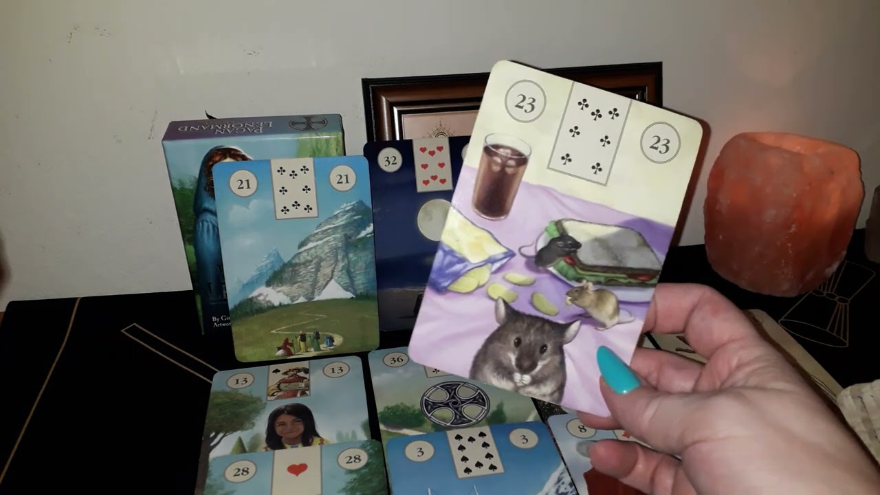 Έρχεται Νέος έρωτας ??🤗❤💋😊🦋Η??🤔🙄#taromanteies #pickacard #