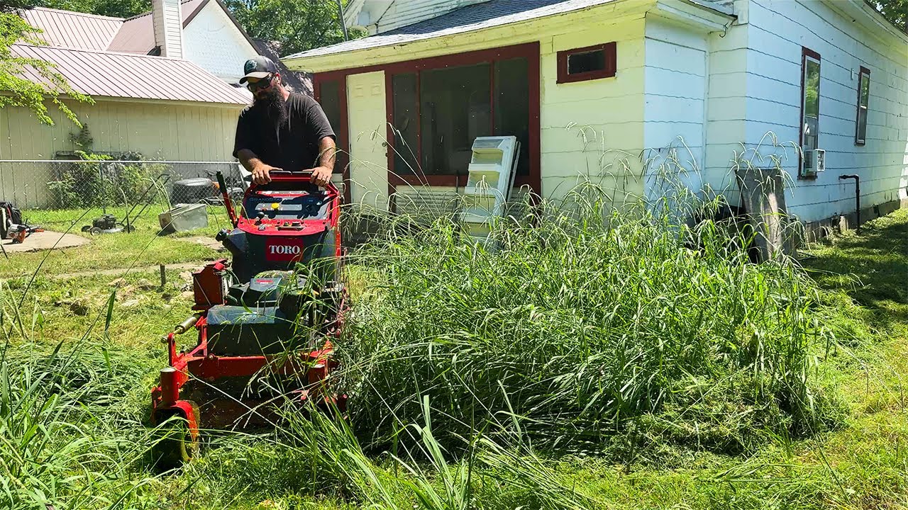 МАТЬ-ОДИНОЧКА ОЧЕНЬ СКРЕПКО ОТНОСИЛАСЬ К МОЕЙ ПОМОЩИ… НО НЕ ЗНАЛА, ЧТО ЕЩЁ ДЕЛАТЬ.