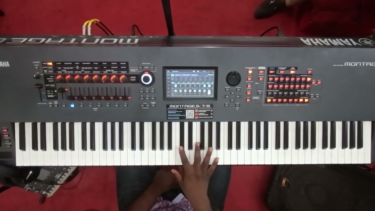 Learn Drop 2 Gospel piano chord movements that pro do use Key of F# | Piano Tutorial