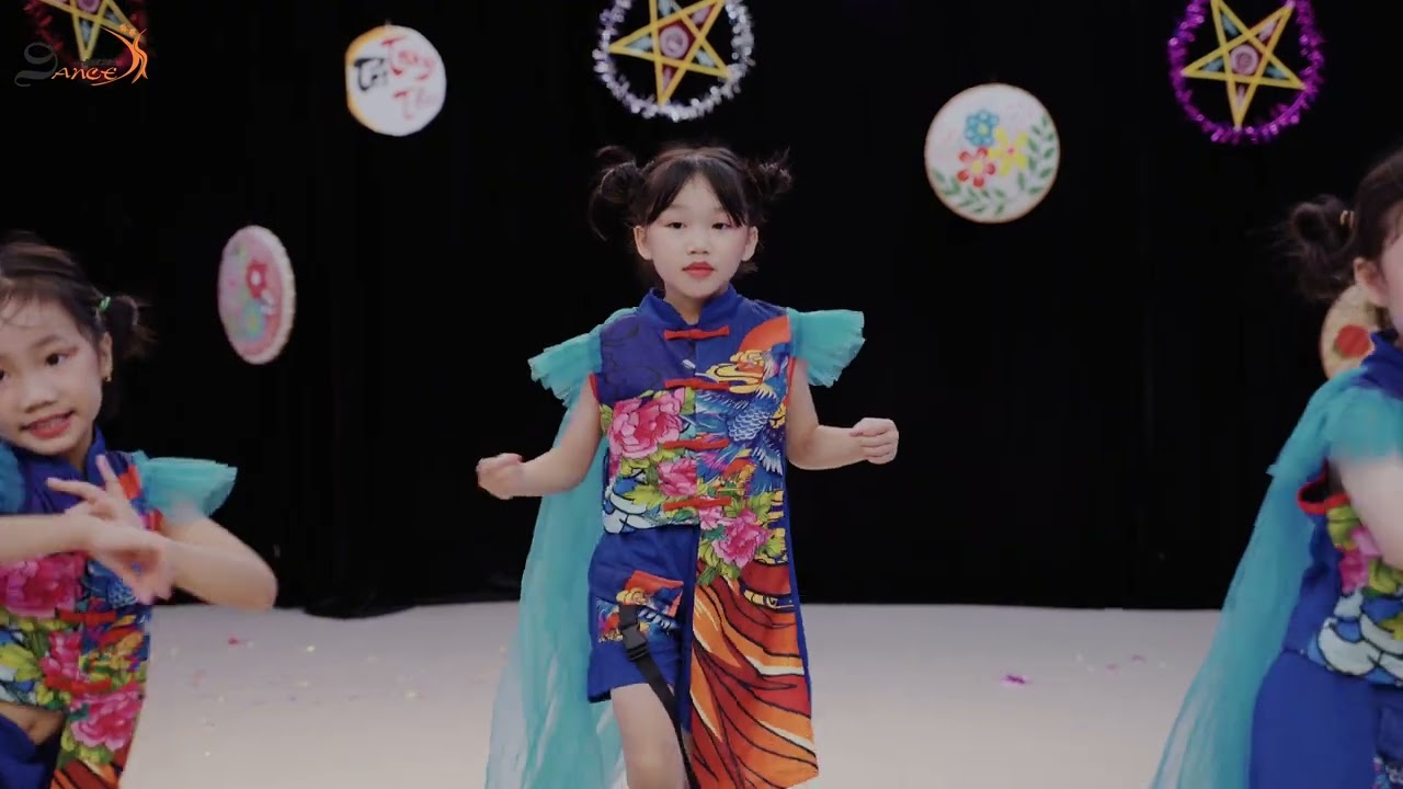 ZUMBA DANCE KIDS || CHIẾC ĐÈN ÔNG SAO || NICE DANCE