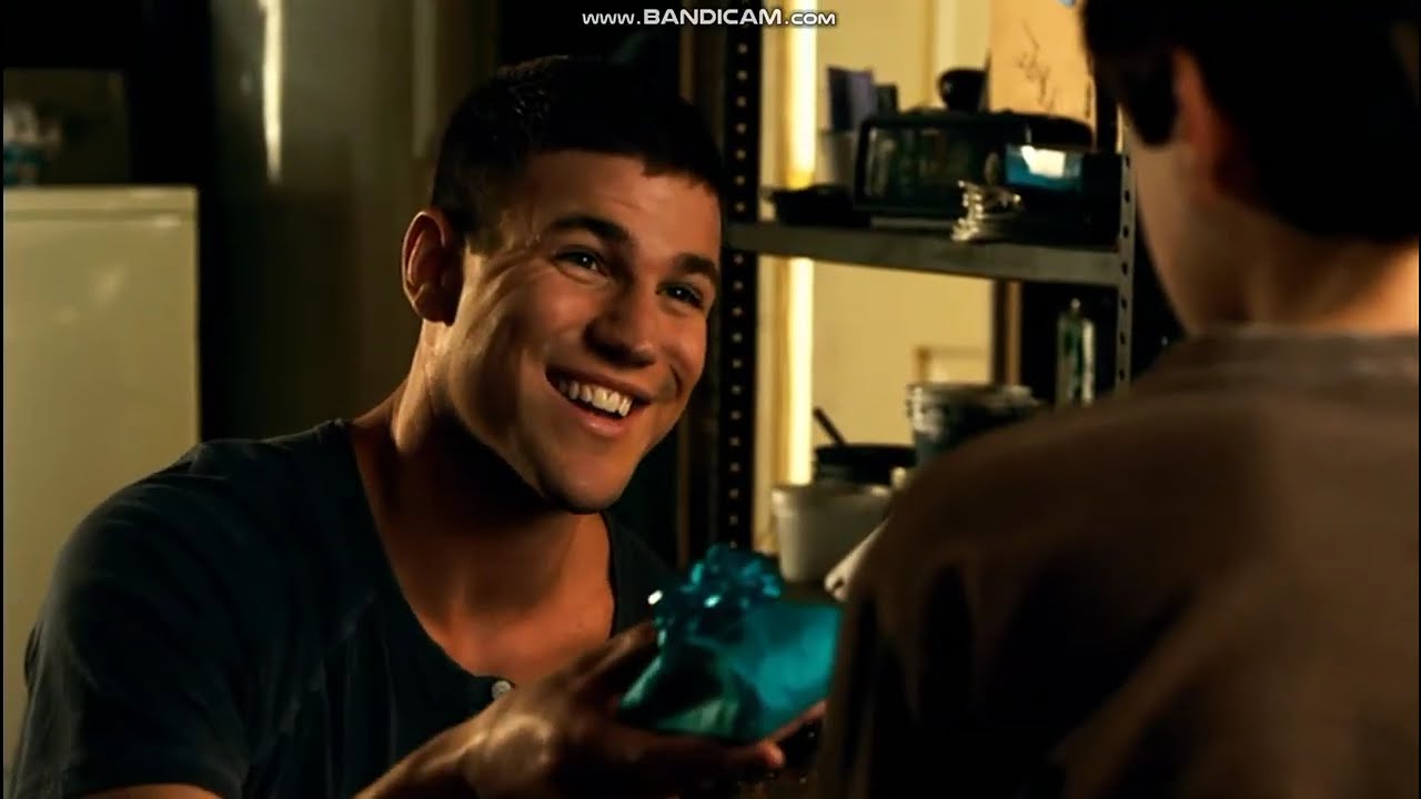 Sawyer receives a gift from Kyle