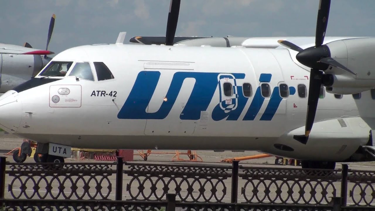 UTair Starting the engines &  taxiing.ATR42-300( UR-UTA )