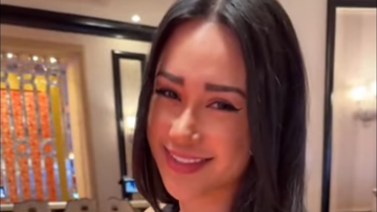 Vegaspaulyc is live!