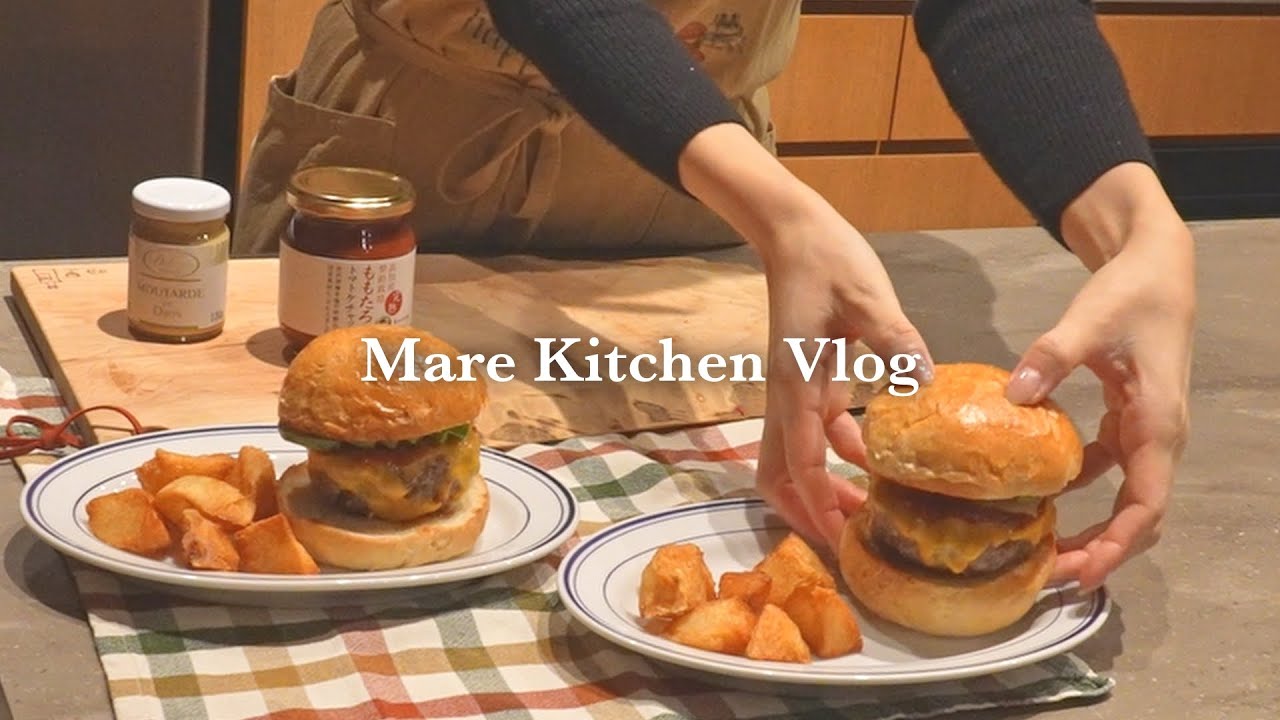 Влог буднего дня | Спокойное утро и домашний бургер на ужин