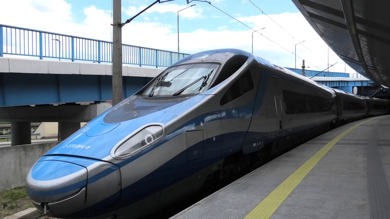 Pendolino ED250-012 Krak&oacute;w Gł&oacute;wny jako pociąg ekspresowy InterCity Premium nr EIP 3104