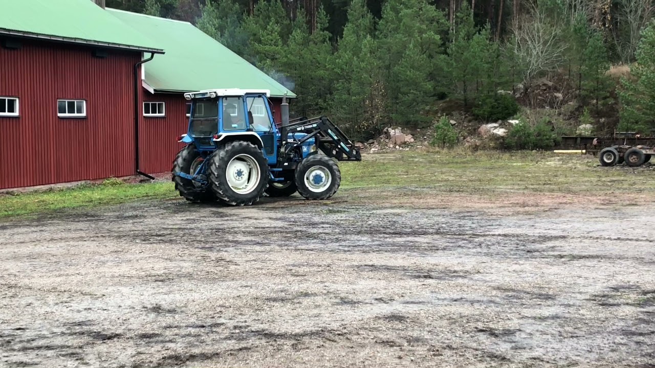 Köp Traktor Ford 5610/2 4WD frontlastare på Klaravik