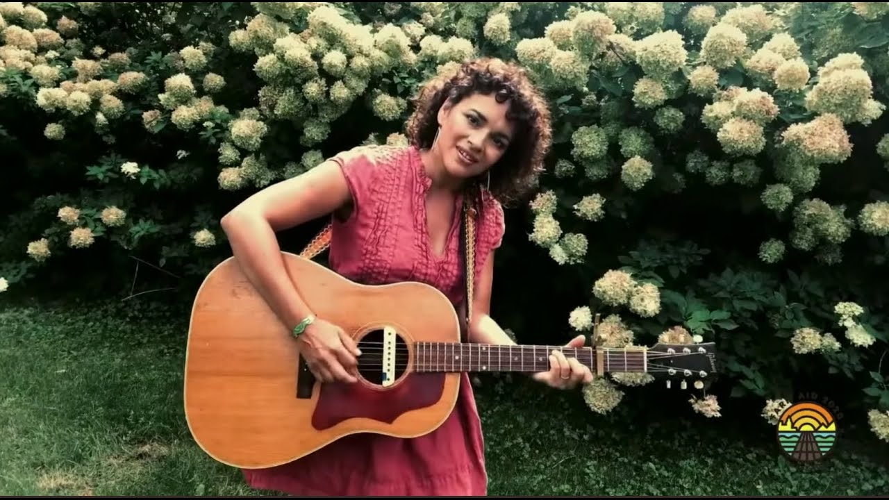 Norah Jones - Sunrise (Farm Aid 2020 On the Road)