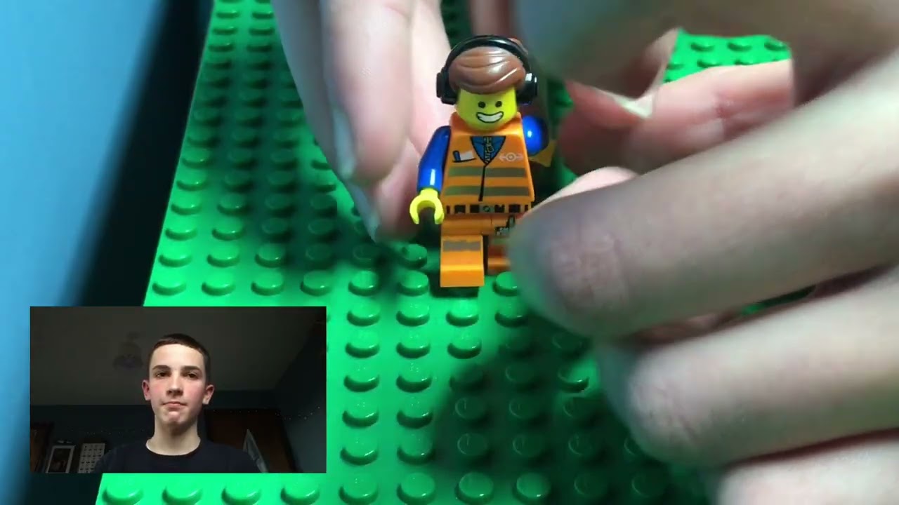 How to do a minifigure run cycle-Lego Stop Motion Tutorial