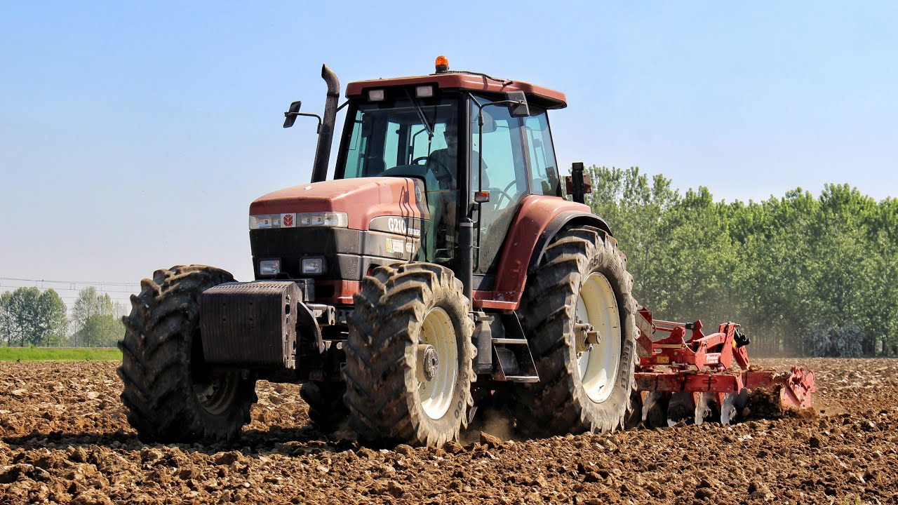 FIATAGRI G210 +Dischiera Kverneland Qualidisc 4000 |Soil preparation