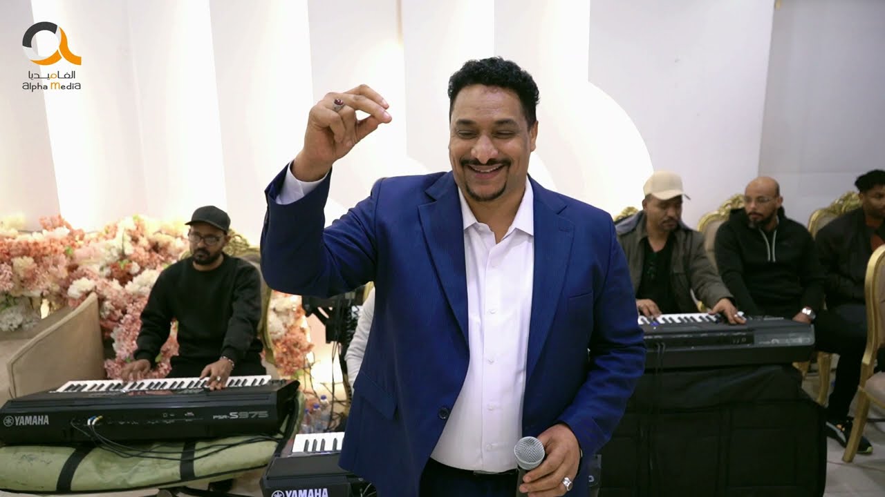اغاني سودانية يا زولي ماك هين - الفنان الرائع محمد شبارقه